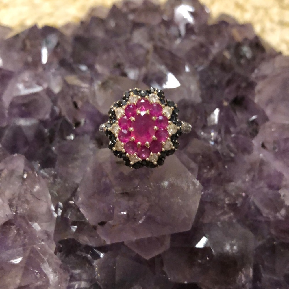 💐PRICE DROP 💐10K Ruby/White Sapphire/Black Diamond Ring - Picture 3 of 8
